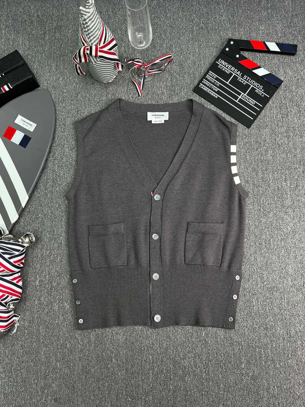 Thom Browne Style Four-Bar V-Neck Button Knit Vest