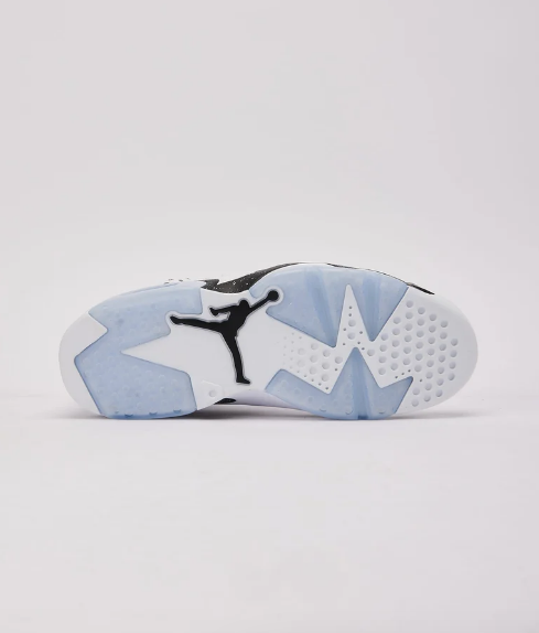 Air Jordan 6 Retro 'Oreo' – White/Black Sneakers