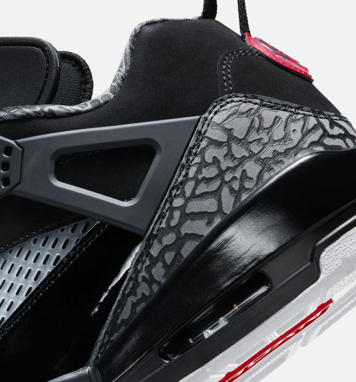 Spizike Low Men's Basketball Shoes - Black/Classic Green/White/Varsity Red
