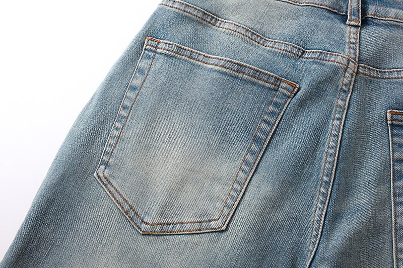 LOSTSHDWS Light Blue Daisy Applique Flared Jeans