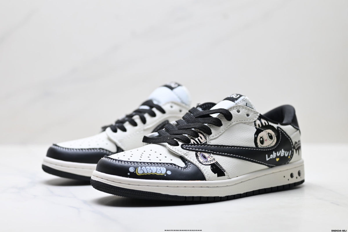 Nike Low-Top Sneakers White Black Cartoon Unisex Collaboration Edition Style 34