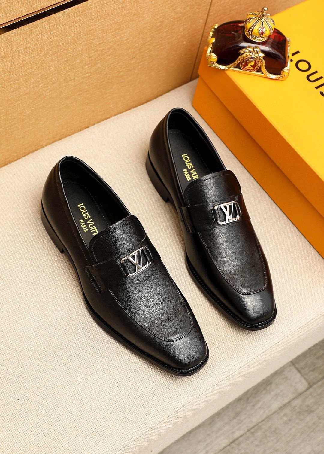 Louis Vuitton Black Hardware Loafers - Black Textured Leather Upper