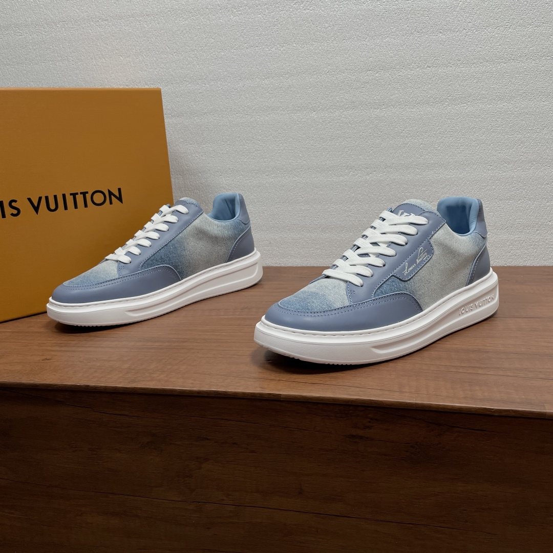 Louis Vuitton Textured Low-Top Sneakers