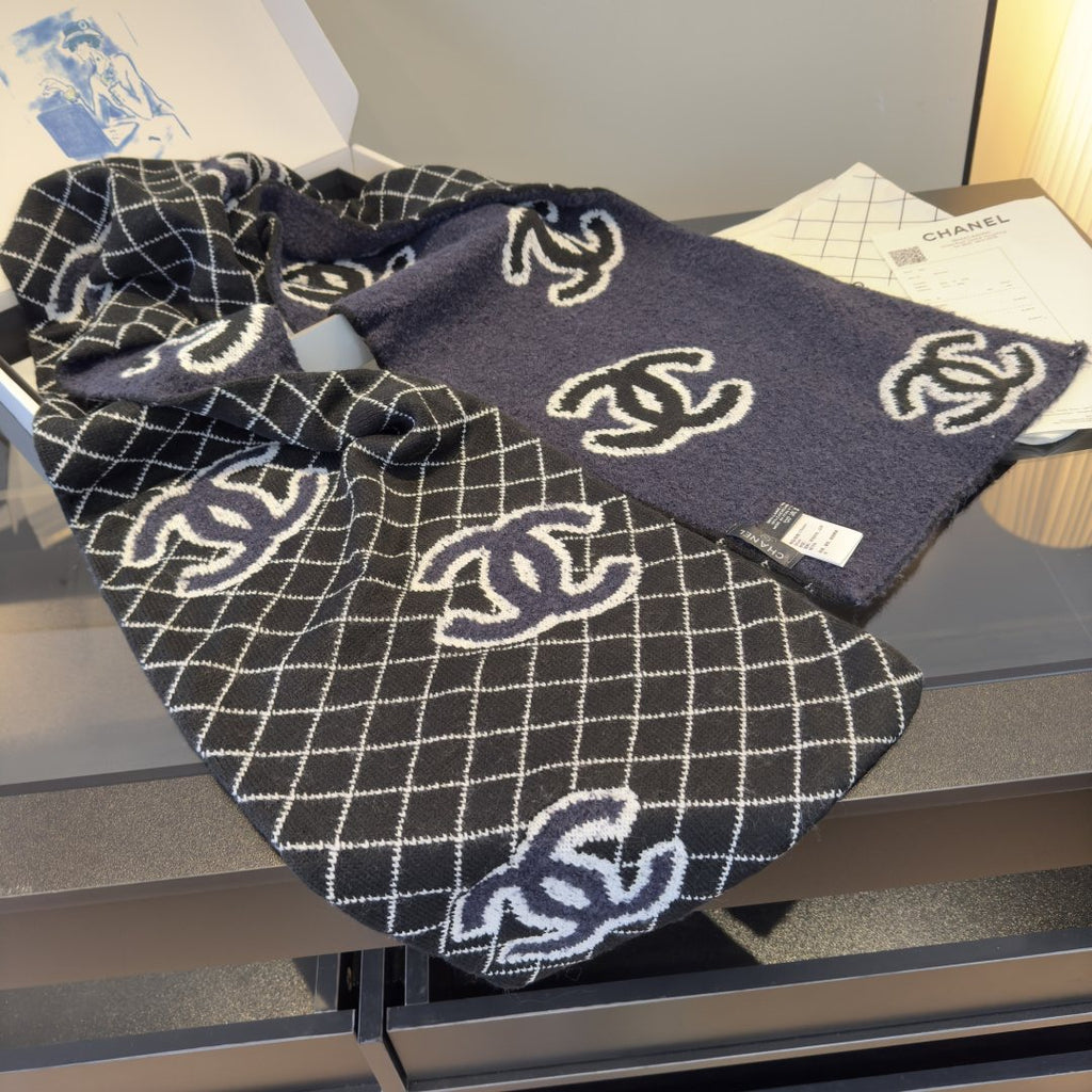 Chanel Grid Knit Scarf