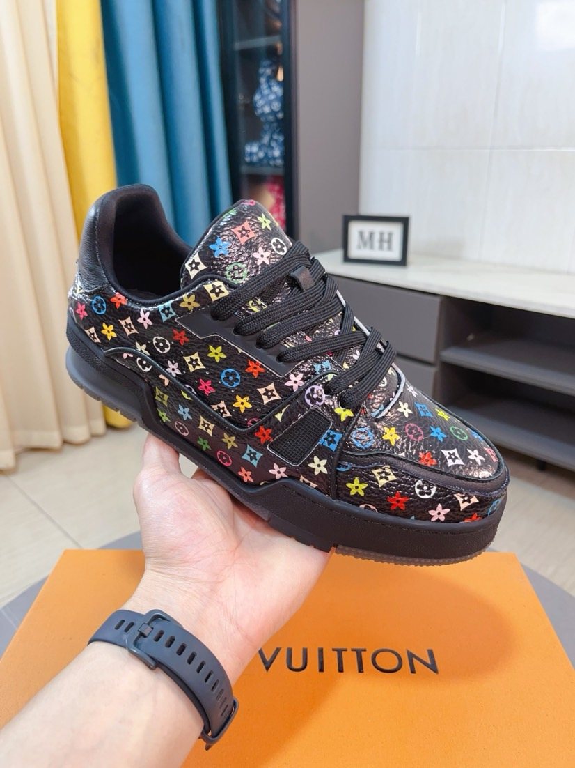 Louis Vuitton Multicolor Motif Low-Top Sneakers