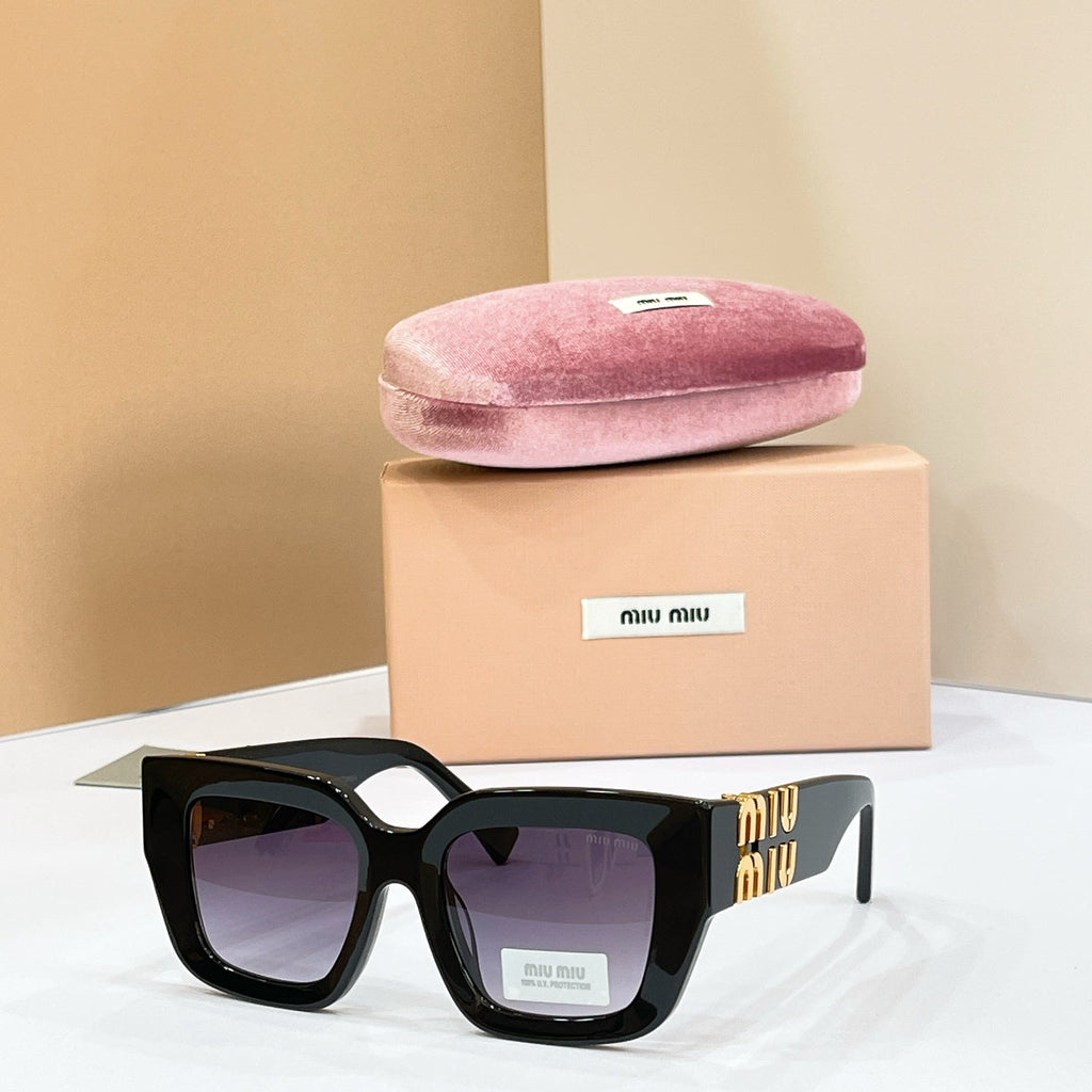 Miu Miu SMU B05 Sunglasses